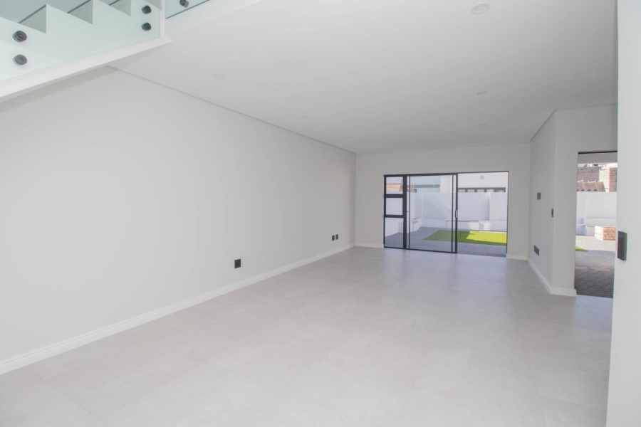 4 Bedroom Property for Sale in Sandown Western Cape
